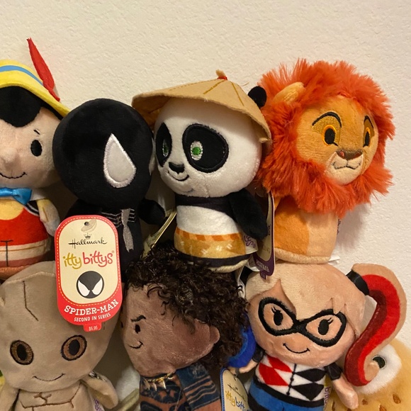 Hallmark Collectible Itty Bittys Plush Ninja Turtles Disney Harry Potter - Picture 7 of 10